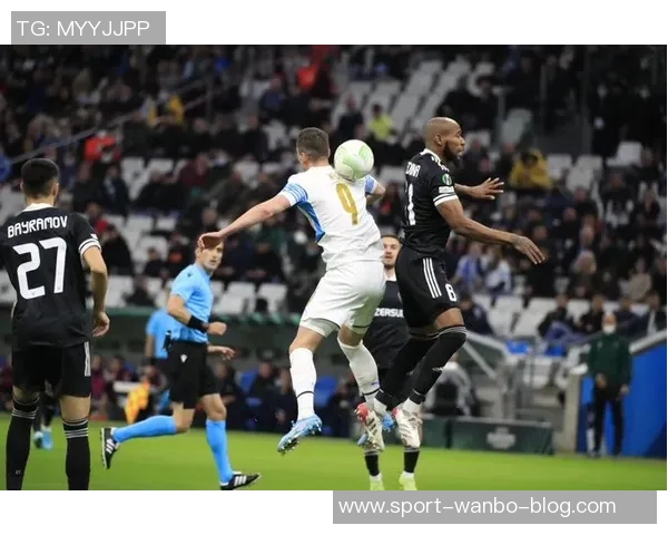 巴黎新援扎巴尔尼23岁表现抢眼空门救险助球队稳固主力地位